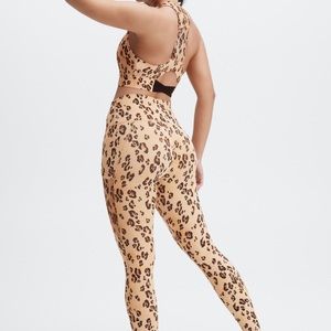 Fabletics Leopard Set